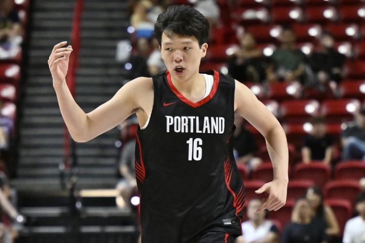 亮眼🤩NBA官方与各大知名媒体皆晒出杨瀚森的赛后数据与表现