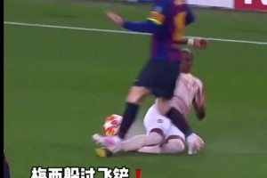 当梅西走廊重现的那天，属于博格巴的世界名画也诞生了 😅